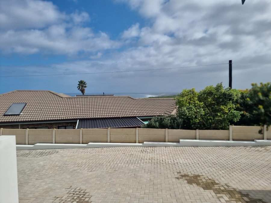 3 Bedroom Property for Sale in Dana Bay Western Cape